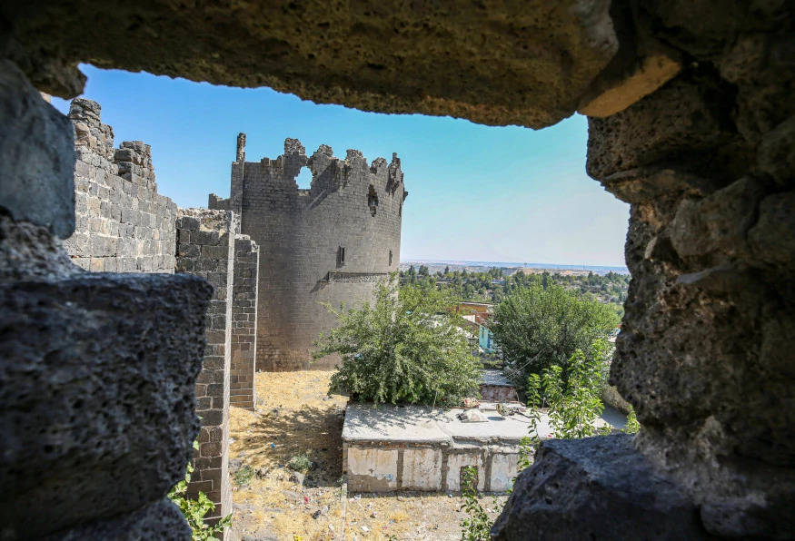 6 Day Diyarbakir City & Zerzevan Castle Tour
